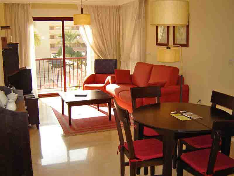 Hotel Nuevo Golf Apts 5*
