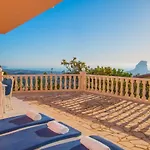 Villa Tucan - Plusholidays