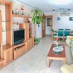 Front Al Mar Apartment