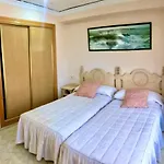 Front Al Mar Apartment
