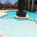 Casa Con Encanto En Pueblo Acantilado