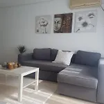 Homely Apartments Vinalaguna