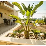 Casa Palmera Cozy & Modern Seaview Eco Apartment