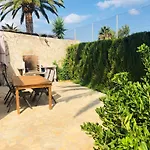 Casa Con Jardin En Denia