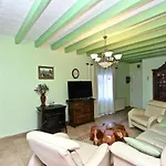 Villa In Maryvilla