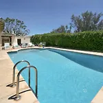 Villa Ria By Villa Plus