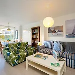 Orza Apartment
