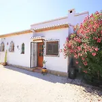 Villa- Marycar