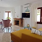 Suerte - Sea View Villa With Private Pool In Moraira