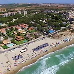 2-Bedroom And Living Room Apartment Near Campoamor Beach