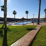 Alojamiento En Urb La Marina