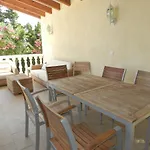 Villa Fig Tree Para 8 Personas