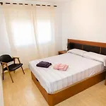 Apartamento De 4 Dormitorios A Tan Solo 2,5 Km De La Playa San Juan