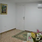 Superb 1 Bedroom With Gallery Cb7Ev