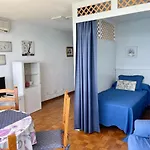 Las Palmeras Sea View Apartment
