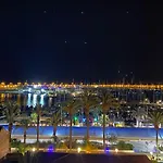 New Port&Sea