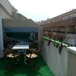 Calle San Emigdio 10