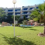 Apartamento En La Calma Con Vistas A La Piscina