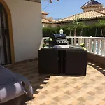 Stunning Five Bedroom Villa With Fabulous Swimming Pool.