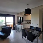 Casa Poppy