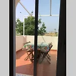 Apartamento En Residencial Azahar Del Mar