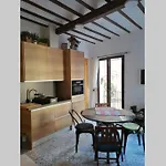 Casa Del Mar