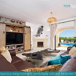 Villa Eliana By Hmr Holidays