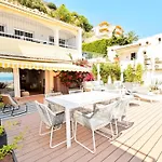 70Sqm Private Terrace In Front Of The Sea & 107Sqm Brand New Apartment