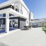 Casa Bos Dolpfin Wellness Luxury Entire Villa Pool & Jacuzzi Gran Alacant Near Beach