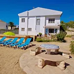 Celia - Oceanfront Villa In Costa Blanca