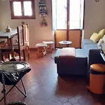 La Casita Azul