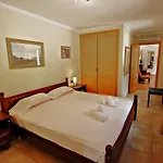 Finca Raiz - Modern, Well-Equipped Villa With Private Pool In Moraira