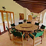 Finca Raiz - Modern, Well-Equipped Villa With Private Pool In Moraira