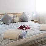 Amazing Apartment In Torrevieja With Kitchen