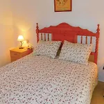 Cozy Apartment In Torrevieja-La Mata With Kitchen