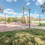 Nice Apartment In El Campello With 3 Bedrooms, Wifi And Outdoor Swimming Pool