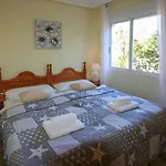 Lovely Home In Santa Pola With Kitchen