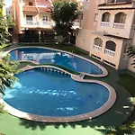 Appartement Avec Piscine Proche De La Mer