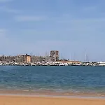 Precioso Apartamento Con Ascensor A 80 Metros Del Mar