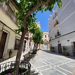 Acogedor Piso Planta Baja En El Casco Antiguo.