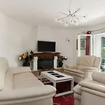 Casa Doris