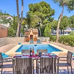 Villa Cambra By Villa Plus