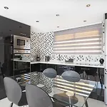 Espanhouse Sunny Sea View Apartment