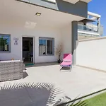 Bungalow Pink Garden