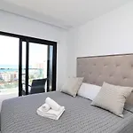 Sunset Drive Resort Apartment 5-10 Poniente Beach