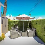 Beautiful All Season Holiday Home In Verdemar, Villamartin