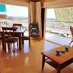 Apartamento En Primera Linea De Playa Con Increibles Vistas