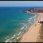 Espacioso Estudio Cerca De La Playa La Mata