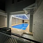 Silvia Luxury Apartment