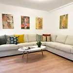 Creatividad Y Personalidad En Centro De Alicante